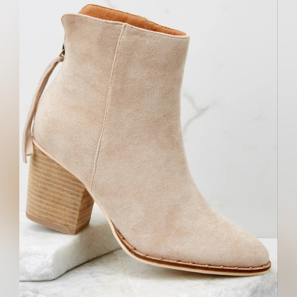 CCOCCI Wendy Tan Ankle Booties 6.5 or 7